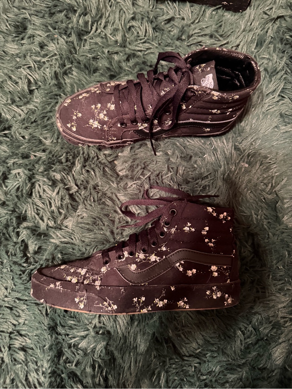 Vans Kids Black High-Top Sneakers with White Floral Print